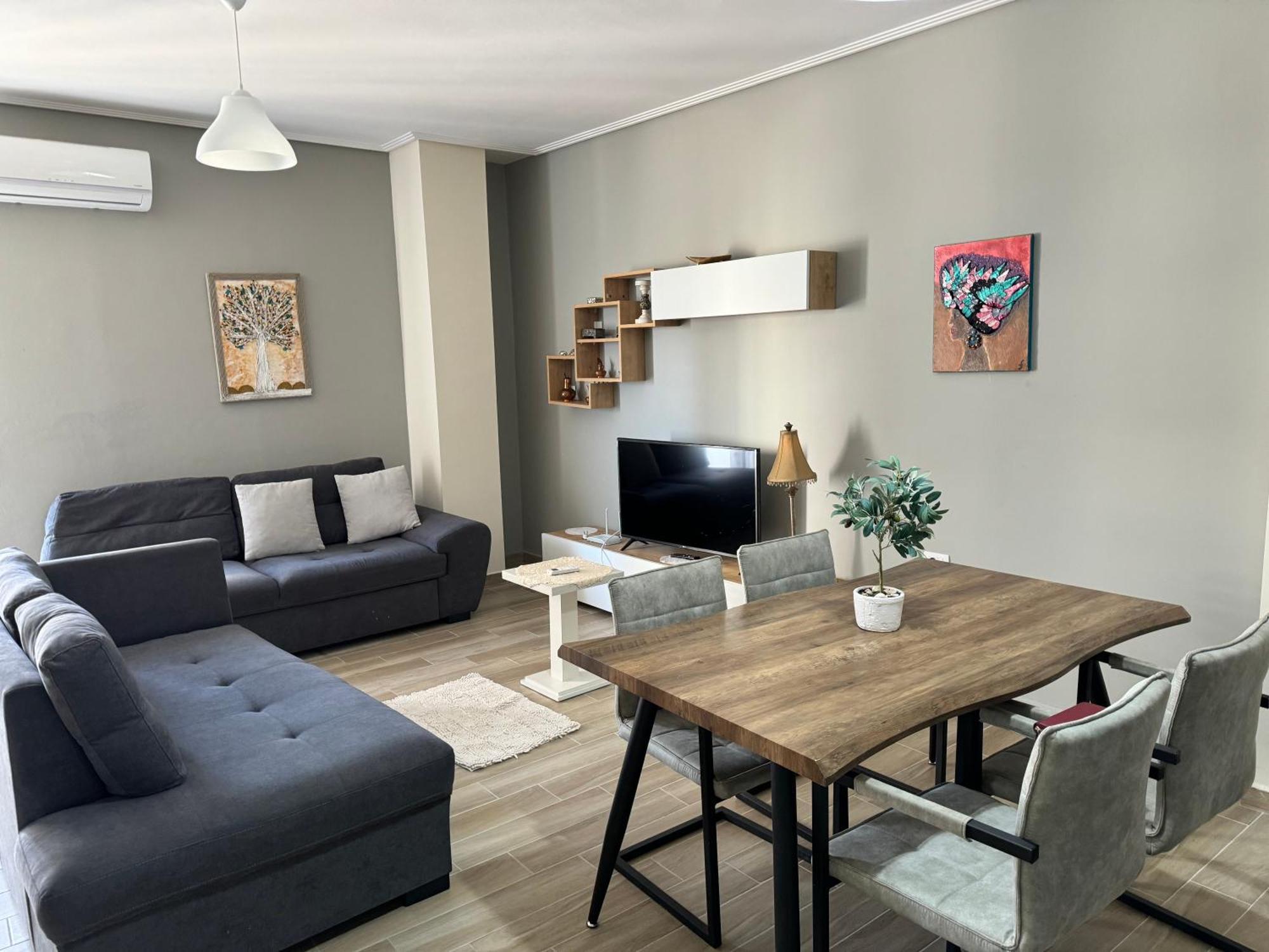 Leon Sea View Apartment Sarandë Esterno foto